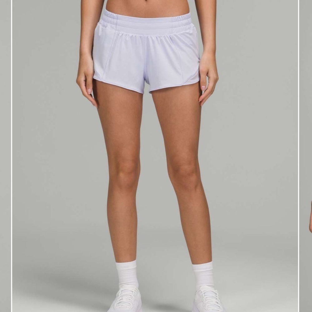 NWT Lululemon Hotty Hot Low Rise 2.5" with liner- SIZE 12 in color PASTEL BLUE